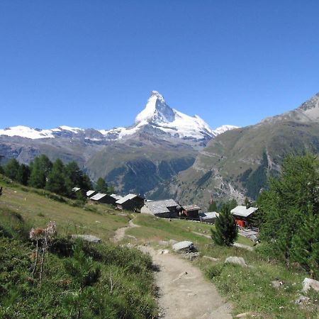 Apartment By Interhome Zermatt Ngoại thất bức ảnh